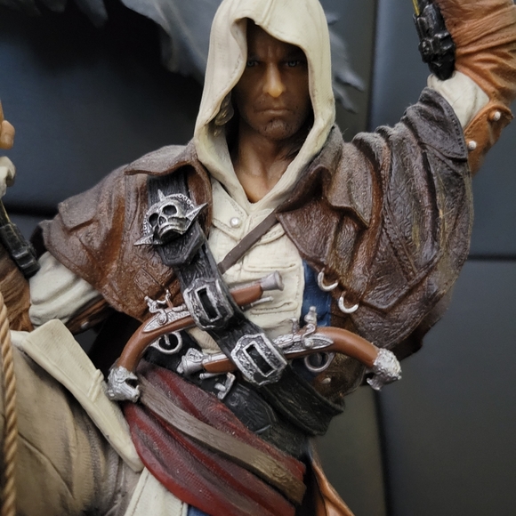 Assassins  Creed Black Flag Limited Edition PS3 - Game Included - Picture 9 of 13